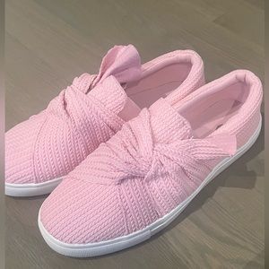 Brand New Jolimall women’s size 10 shoe